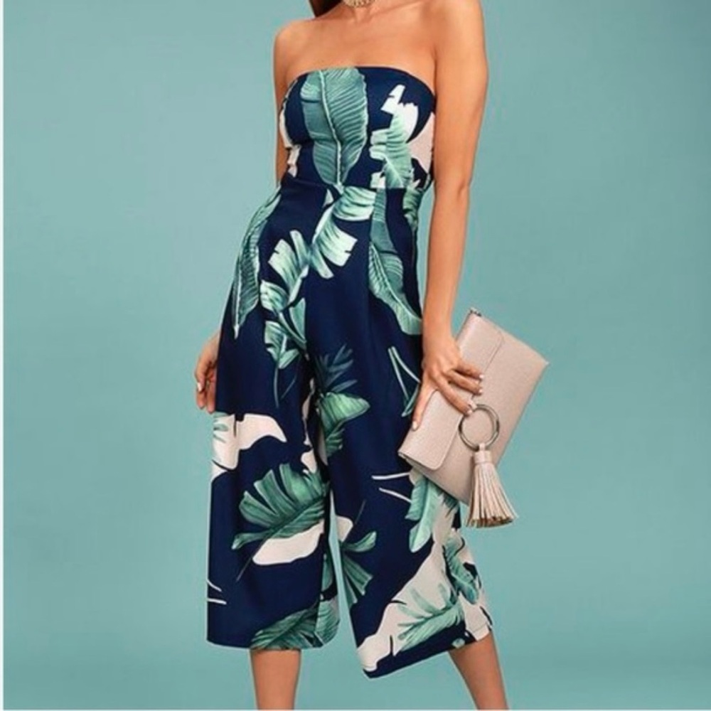 Lulus Rainforest Blooms Strapless Jumpsuit Small Navy Tropical Culotte Wide Leg - Picture 2 of 6